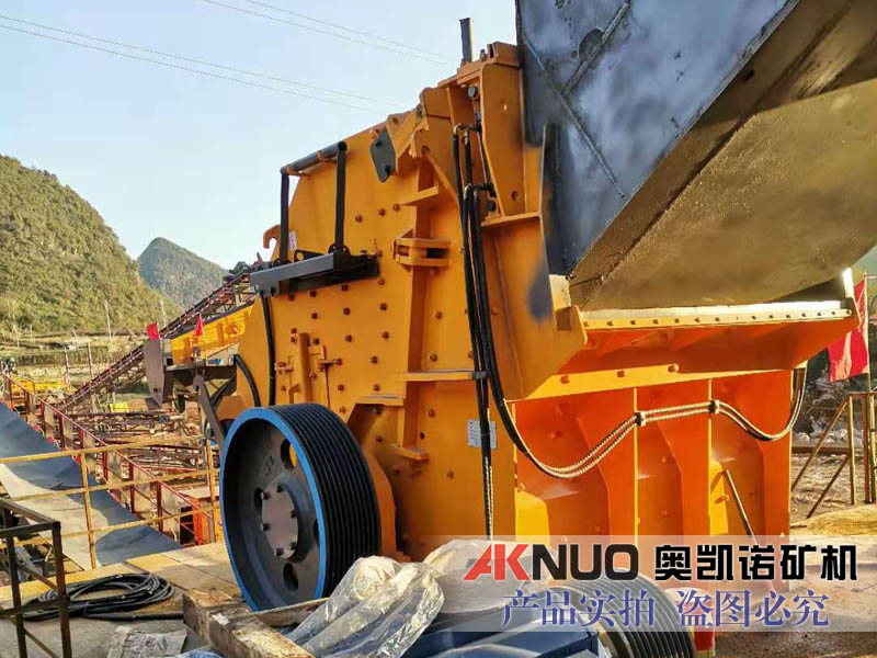 歐版反擊式破碎機廣西現場